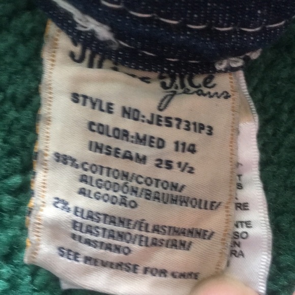 Miss Me Sequin Cropped Jeans - Picture 8 of 8